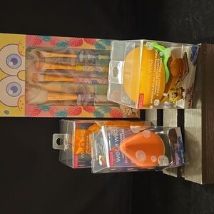 Super Ulta SpongeBob Makeup Cosemetic Accessories Set